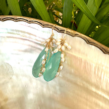 Cargar imagen en el visor de la galería, Teardrop Sky Blue Chalcedony & Pearls Cluster Earrings