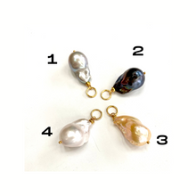 Lade das Bild in den Galerie-Viewer, Lavender Amethyst Candy Necklace, Baroque Pearl Pendant