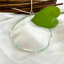 Carica l'immagine nel visualizzatore di Gallery, Green Chrysoprase Choker Necklace & White Bar Pearls, 14K GF