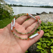 Carica l'immagine nel visualizzatore di Gallery, Tsavorite Green Garnet, Carnelian & White Bar Pearls Necklace, 14K GF