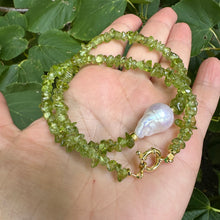 Load image into Gallery viewer, olive green peridot nugget beads and a beautiful freshwater baroque pearl in the middle.
Vermeil Gold Plated silver Marine Clasp and beads
Length is 16.5" inches or 43cm