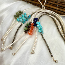 Carica l'immagine nel visualizzatore di Gallery, Double Wrap Pearl Bracelet & Lapis Lazuli, 14K GF