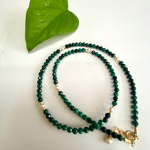 Charger l'image dans la galerie, Malachite & Pearls Choker Necklace, 14K GF