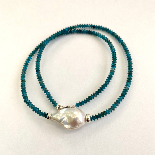 Dark Blue Apatite Baroque Pearl Necklace | Gemstone Design showcasing vibrant blue beads and a luminous white pearl centerpiece.