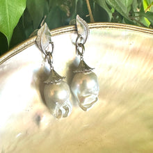 Lade das Bild in den Galerie-Viewer, Handcrafted Leaf Design Baroque Pearl Earrings on natural green backdrop — elegant sterling silver and baroque pearl design by Loulia Pearl Jewelry