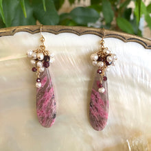 Lade das Bild in den Galerie-Viewer, Pink Rhodonite Teardrop Earrings, Garnet & Pearl Cluster, 14K GF