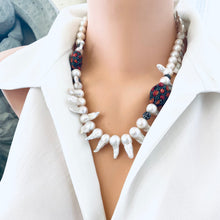 Charger l'image dans la galerie, Baroque Pearl Jellyfish Necklace, Rhinestone and Red Coral