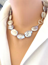 Cargar imagen en el visor de la galería, Side view of large coin pearl necklace on mannequin, handmade statement jewelry