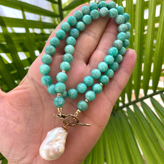 baroque pearl pendant