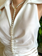 Lade das Bild in den Galerie-Viewer, White Avocado Edison Pearl Y Necklace, 9–10mm Hand Knotted Baroque Pearls, 29" or 33", Vermeil Gold Clasp