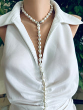Cargar imagen en el visor de la galería, White Edison Baroque Pearl Y Necklace, 9–12mm Hand Knotted, 29", Rhodium Silver Clasp
