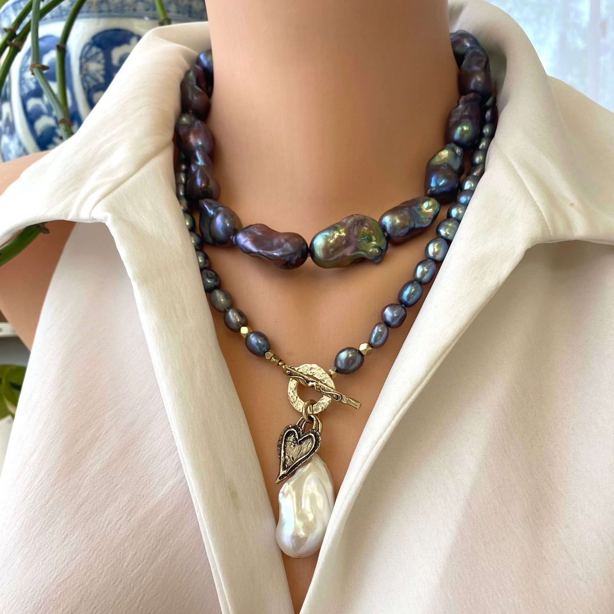 Black pearl baroque pearl necklace handmade in Canada with black freshwater pearls and white baroque pearl