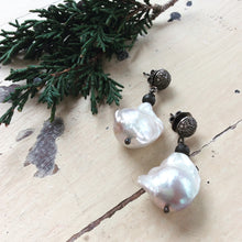 Carica l'immagine nel visualizzatore di Gallery, Champagne Diamond Pave Posts Baroque Pearls Earrings at $315