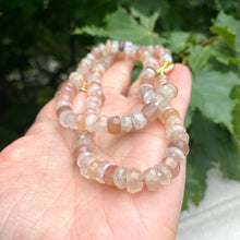 Carica l'immagine nel visualizzatore di Gallery, Mixed Moonstone Candy Necklace