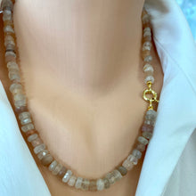 Carica l'immagine nel visualizzatore di Gallery, Mixed Moonstone Candy Necklace