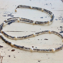 Lade das Bild in den Galerie-Viewer, Labradorite & Pearl Long Necklace For Woman-40"