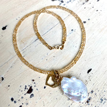 Cargar imagen en el visor de la galería, Citrine Necklace & Large Baroque Pearl Pendant