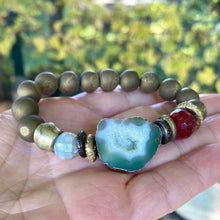 Load image into Gallery viewer, Green Druzy Agate Statement Gemstone Beaded Bracelet, Meditation Jewelry
