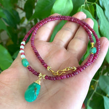 Carica l'immagine nel visualizzatore di Gallery, Chrysoprase, Pearls & Rubies OOAK Necklace