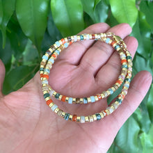 Charger l'image dans la galerie, Collier ras du cou en pierres précieuses multicolores avec perles en hématite plaquées or, laiton plaqué or, 40,6 cm