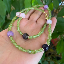 Load image into Gallery viewer, 21"inches peridot necklace