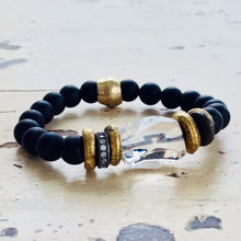 Carica l'immagine nel visualizzatore di Gallery, Clear Rock Crystal Quartz & Onyx Bracelet
