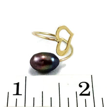 Load image into Gallery viewer, 18K minimalist heart pearl ring with freshwater peacock pearl and solid gold band, measuring one inch in size.