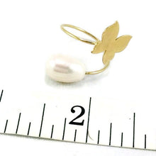 Load image into Gallery viewer, 18K minimalist butterfly pearl ring showcasing a butterfly design and a white freshwater pearl.