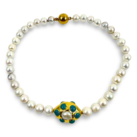 hand knotted 9–11mm silver white Edison pearls, accented with 18kt gold-plated accents adorned with Turquoise and pearls and finished with a strong magnetic ball clasp.