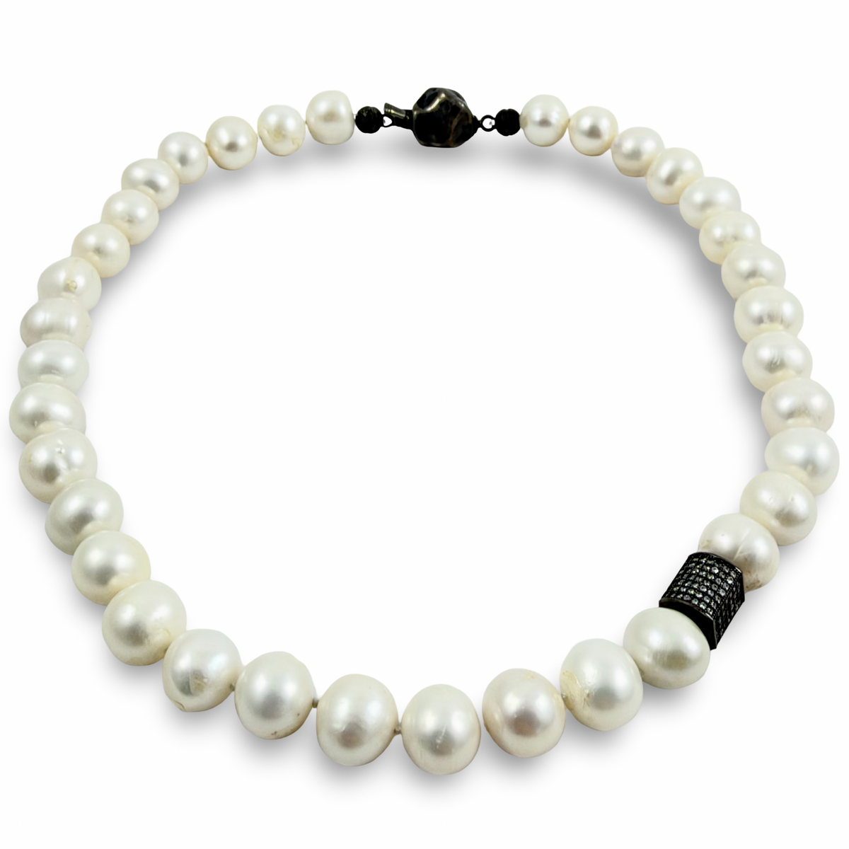 Classic Pearl Bridal Necklace with a twist 9-11mm pearls hand knotted