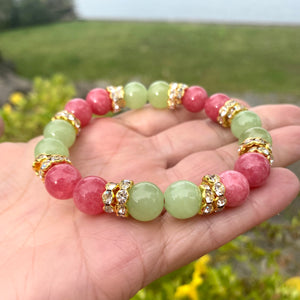 Vibrant colorful Jade with Sparkly Rhinestones Stretchy Bracelet