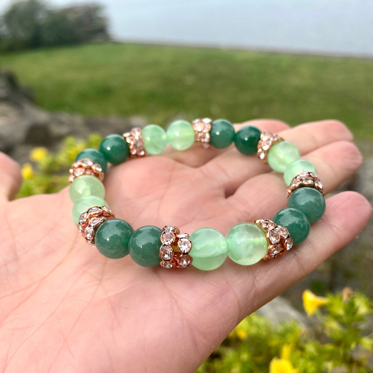 Colorful jade rhinestone stretchy bracelet featuring green jade beads and gold accents