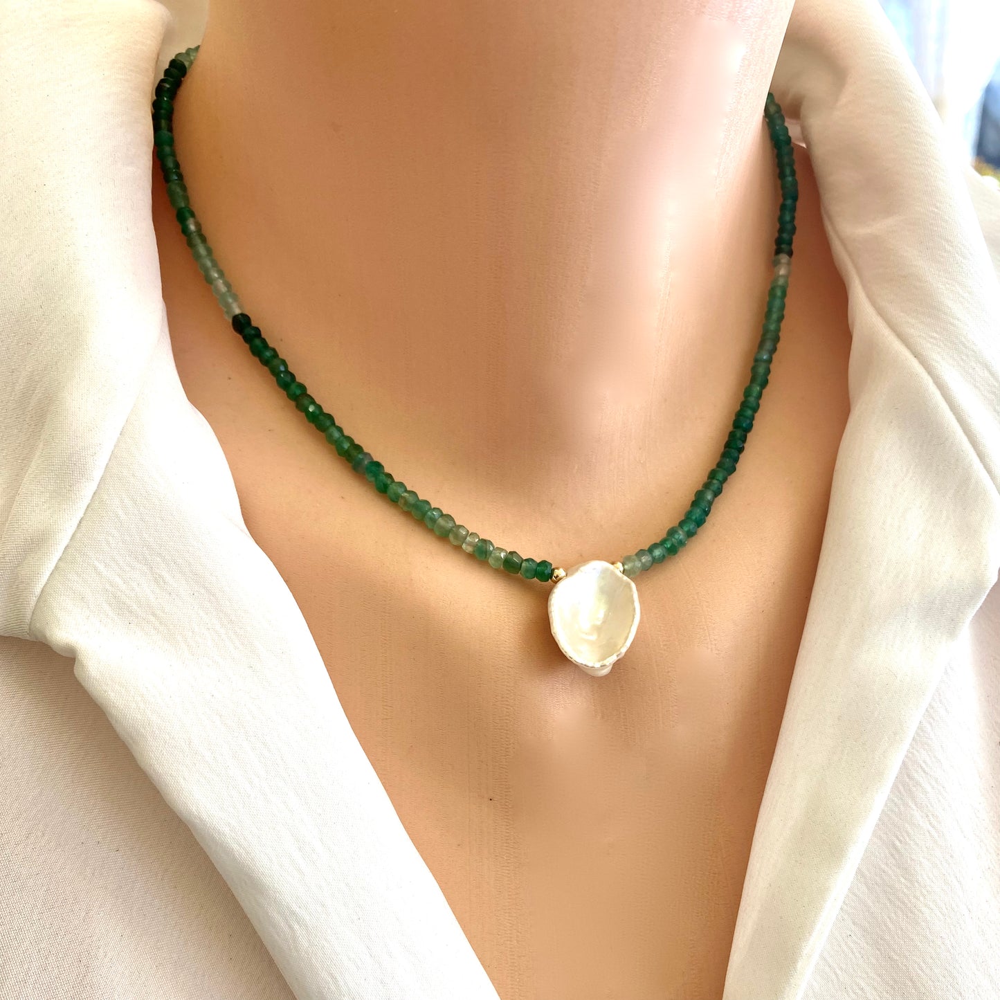 Green onyx keshi pearl necklace featuring minimalist design and natural freshwater pearl