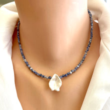 Cargar imagen en el visor de la galería, Blue Sodalite and White Keshi Pearl Minimalist Necklace, Sterling Silver, 16&quot;inches Short
