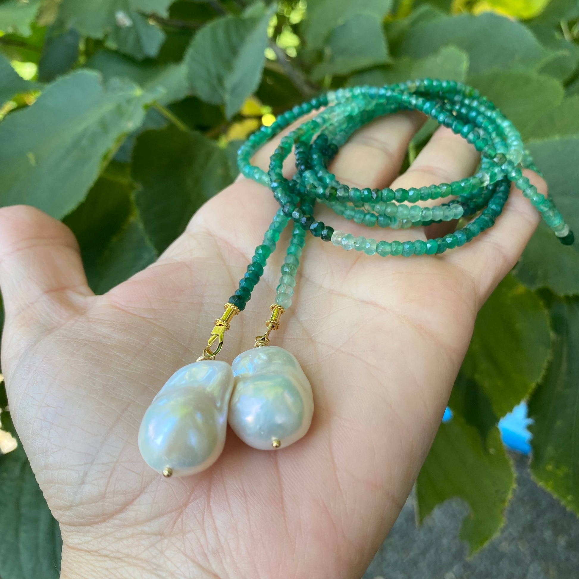 Green onyx pearl lariat necklace with baroque pearls