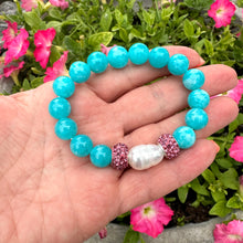 Lade das Bild in den Galerie-Viewer, Teal Blue Jade Bracelet with Pearls
