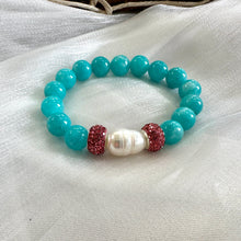 Lade das Bild in den Galerie-Viewer, Teal Blue Jade Bracelet with Pearls
