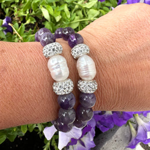 Bracelet extensible à chevrons violets, améthyste et perles