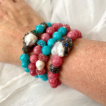 Cargar imagen en el visor de la galería, Vibrant &amp; Colorful Jade Bracelet &amp; Sparkly Rhinestones Pave Baroque Pearl Stretchy Bracelets
