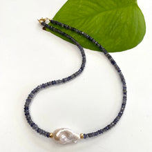 Charger l&#39;image dans la galerie, Blue Iolite and Baroque Pearl Beaded Necklace, Gold Filled Details, 18&quot;inches 
