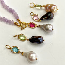 Cargar imagen en el visor de la galería, Lavender Amethyst Candy Necklace, Baroque Pearl Pendant, GV, 18.5&quot; – Handmade in Canada
