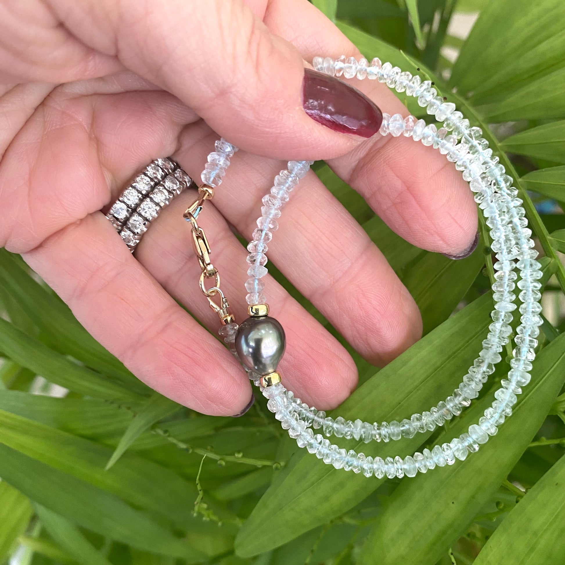 Aquamarine Tahitian Baroque Pearl Necklace | Choker Design featuring shimmering gemstones and a bold pearl centerpiece.