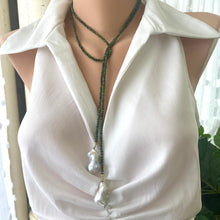 Lade das Bild in den Galerie-Viewer, Green Diopside Garnet Beads &amp; Two Baroque Pearls Lariat Wrap Necklace, Gold Plated silver, 49&quot;in
