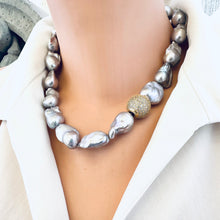 Charger l&#39;image dans la galerie, Silver Grey Baroque Pearl Necklace with Cz Pave Gold Plated Silver Details and Marine Clasp, 19&quot;– Canadian Jewelry

