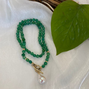 Green Onyx & Baroque Pearl Toggle Necklace, Gold Bronze, 19"