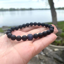 Carica l&#39;immagine nel visualizzatore di Gallery, Matte Black Onyx Stretch Bracelet For Men, Blue Cz

