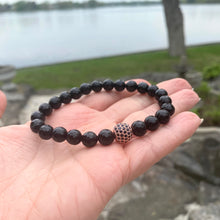 Lade das Bild in den Galerie-Viewer, Black Onyx Stretch Bracelet For Men, Cz Pave Rose GP, 7.5&quot;

