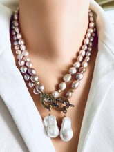 Charger l&#39;image dans la galerie, Pink Pearl Toggle Necklace &amp; White Baroque Pearl Pendant, 18&quot; or 19&quot; – Handmade in Canada
