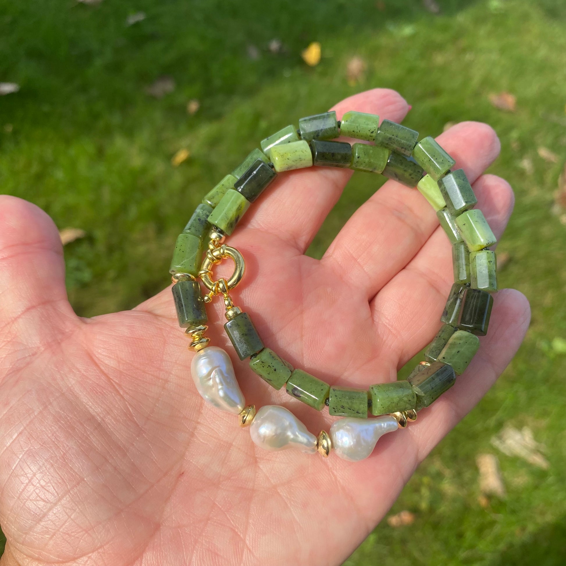 Canadian jade pearl necklace handmade in Canada with green jade and white pearls