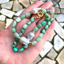 Cargar imagen en el visor de la galería, Hand Knotted shaded Apple Green Chrysoprase nugget beads &amp; 3 Baroque Pearls Necklace,  Gold Vermeil Plated Silver separation beads and marine clasp, 17&quot;inches long
